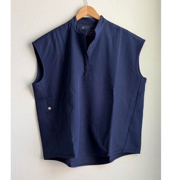 Figs Rafaela Oversized Scrub Top in Navy, Size Large - Picture 7 of 10